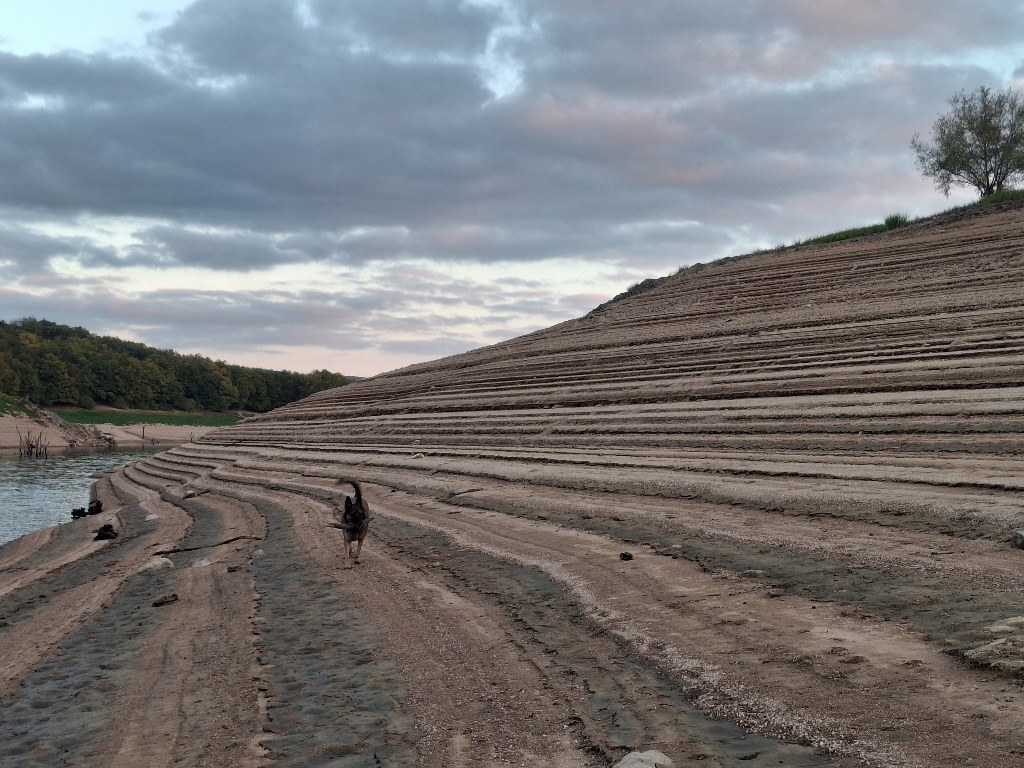Lac de Pannecière oktober 2025